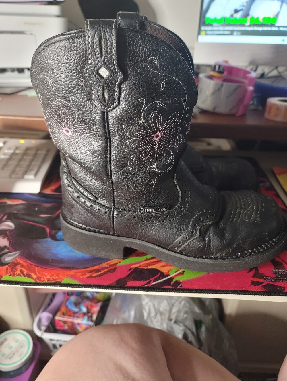 Justin Women's Boots Gypsy- Women's Black Cowhide Work Boot. Size 7.5B